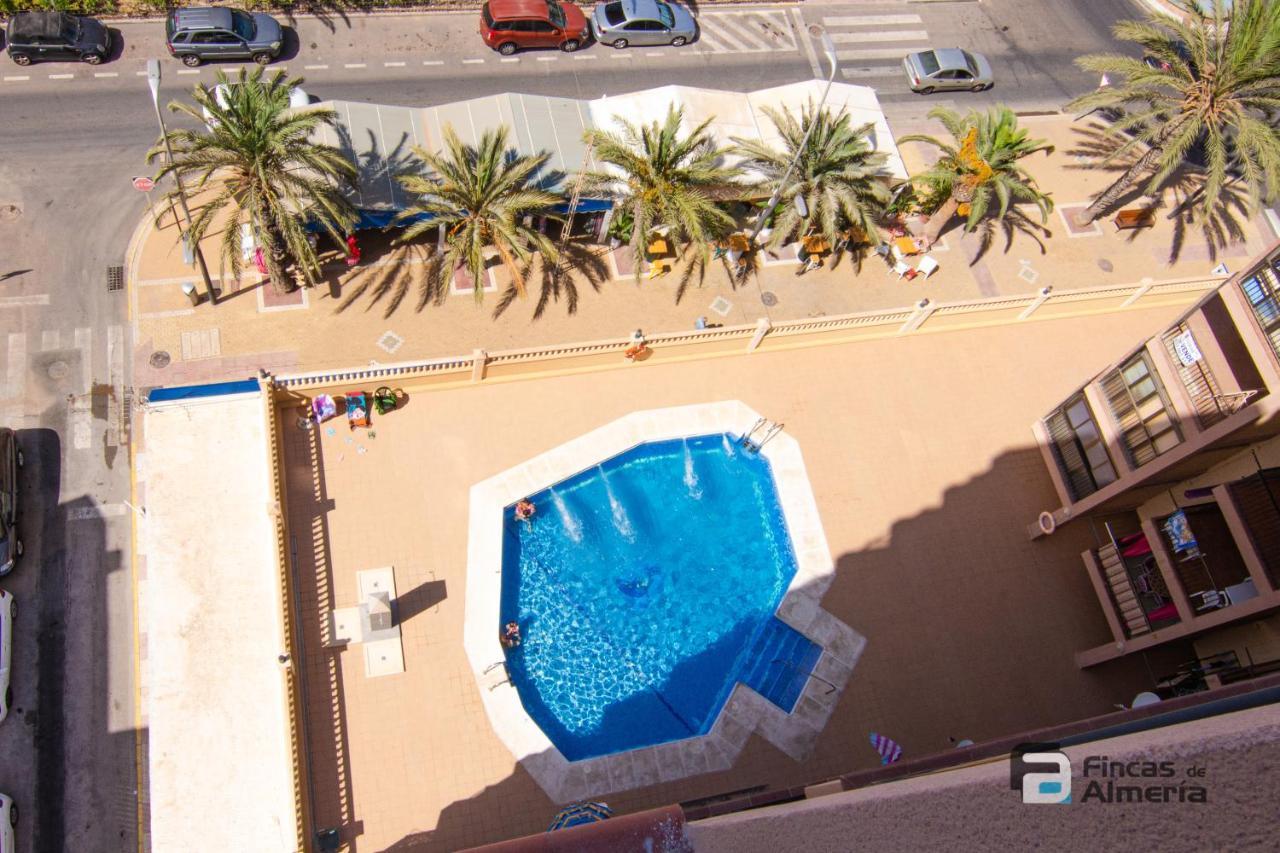 Appartamento Ático Las Gaviotas Roquetas de Mar Esterno foto